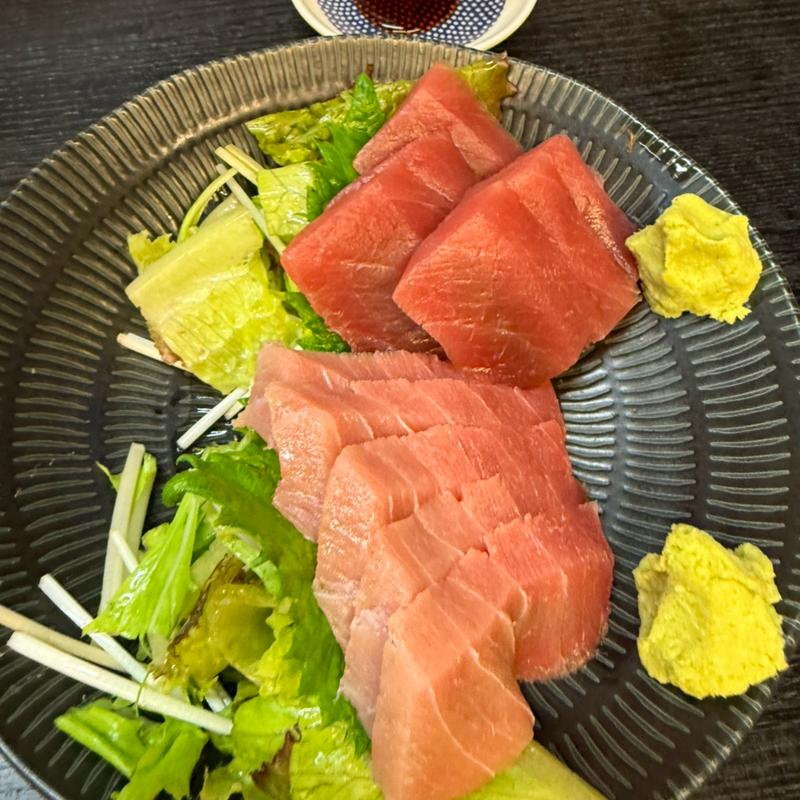 マグロ刺身(じもん)