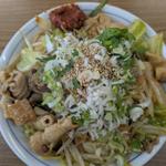 みそホルモンまぜそば（大）(ホルモン食堂)