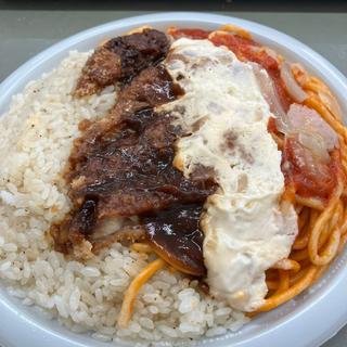 デミタルチキンカツ&ナポリタン(セブン-イレブン 世田谷千歳台２丁目店)