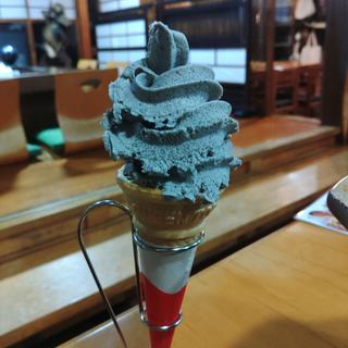 ソフトクリーム 黒ごま