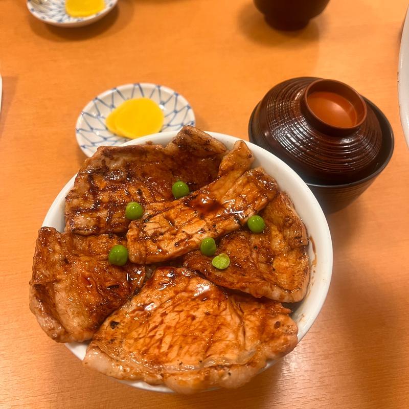 豚丼　竹(元祖 豚丼のぱんちょう)