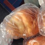 キャラメル塩パン