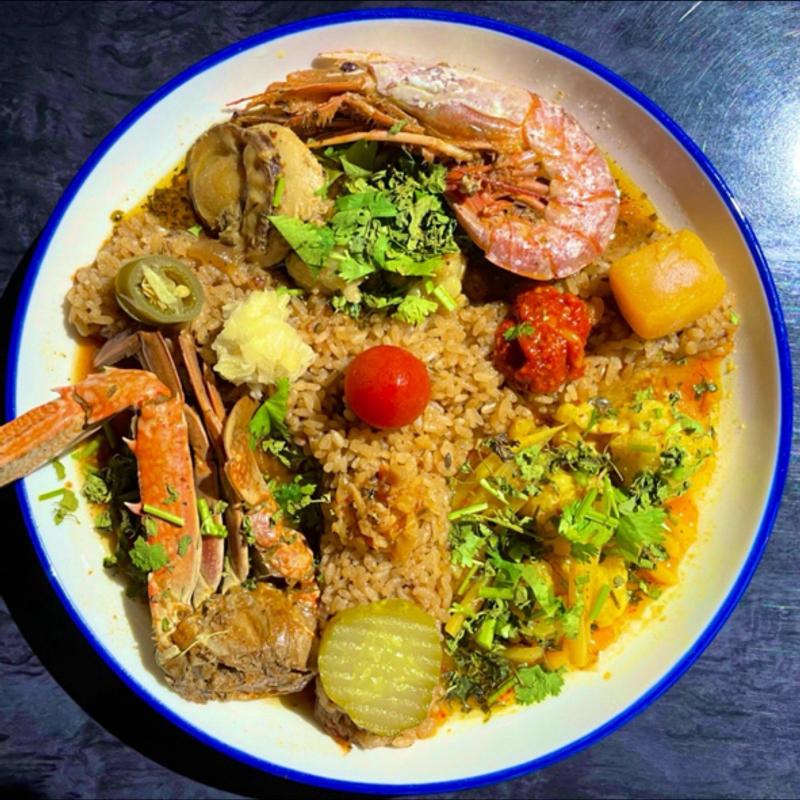 3種盛りカレー(薬膳出汁カレー時計仕掛けのスパイス)