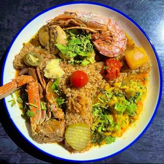 3種盛りカレー(薬膳出汁カレー時計仕掛けのスパイス)