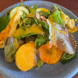 サラダ(シャレード （CHARADE）)