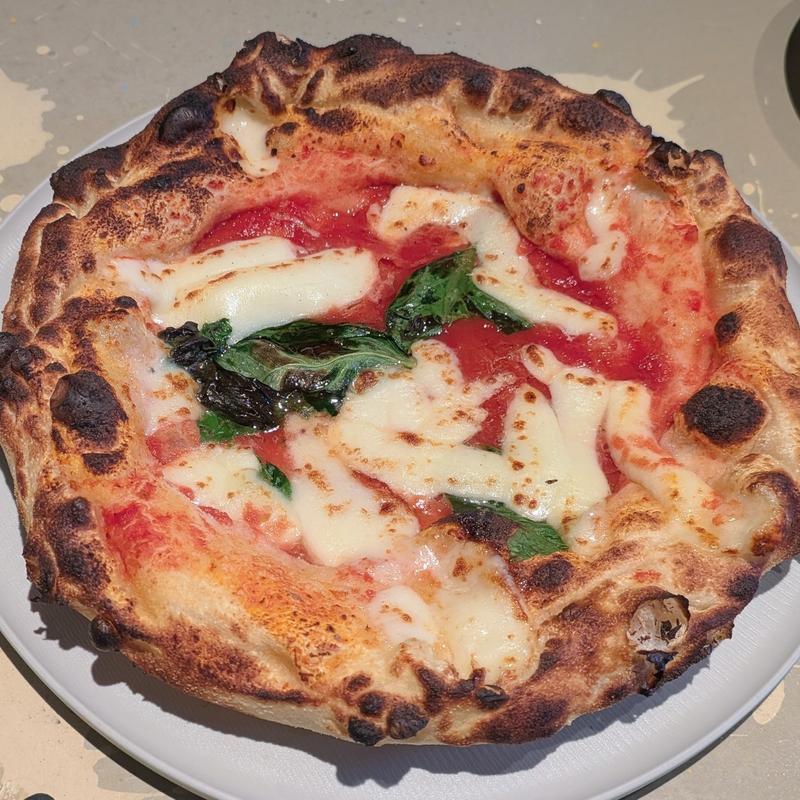 マルゲリータ(400℃ PIZZA TOKYO (KAGURAZAKA))