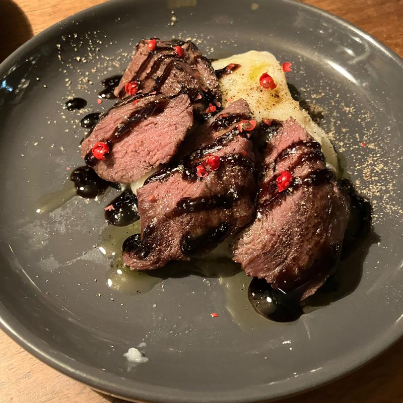 お試し蝦夷鹿のロースト(ALE HOUSE 加美屋)