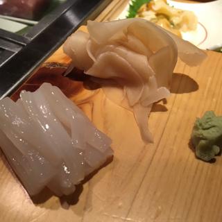 イカ刺し(立喰い処 ちょこっと寿し 本店)