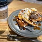 キャラメルバナナワッフル(BLUE LEAF CAFÉ ブルーリーフカフェ)