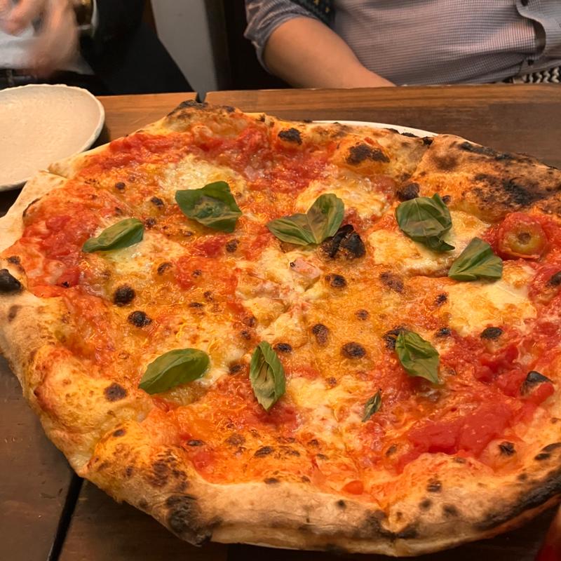 フンギ　Ｌ(ピッツァ・ケイ Pizza K)