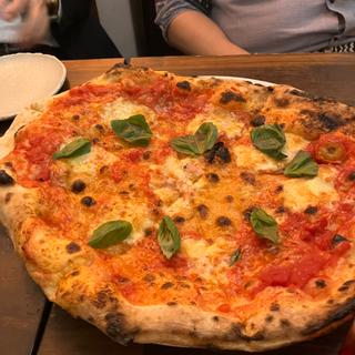 フンギ　Ｌ(ピッツァ・ケイ Pizza K)