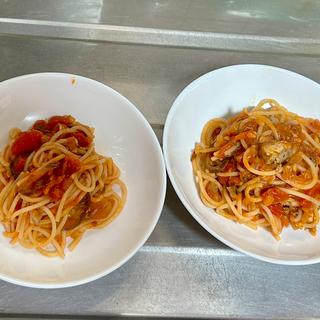 ナスと鯖缶のトマトパスタ(ベルクス 東墨田店)