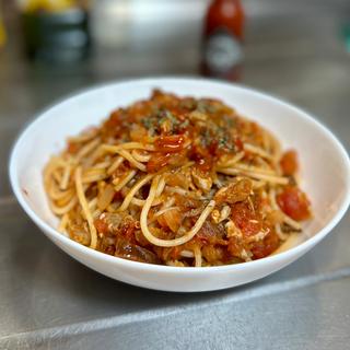 ナスと鯖缶のトマトパスタ