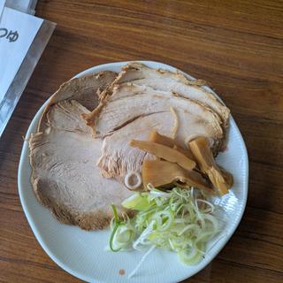 肉出汁らぁめん(チャーシュートッピング)(花やラーメン )