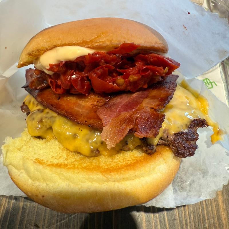 smoke shack(シェイクシャック御殿場プレミアム・アウトレット店)