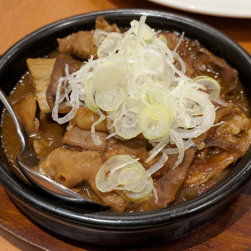 利休のデミもつ煮(牛たん炭焼 利久 東口分店)