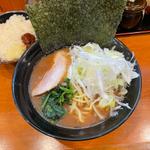 ラーメン、ねぎ、ご飯