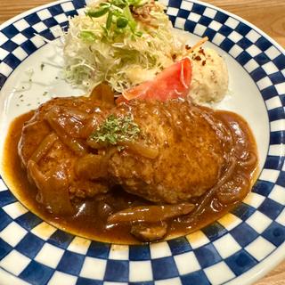 デミグラスソース　ハンバーグ