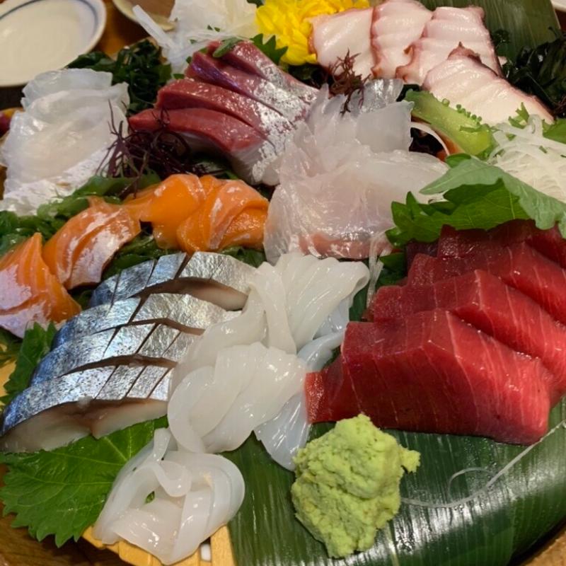 刺身盛り合わせ(旬魚・旬菜・千石 （しゅんぎょ・しゅんさい・せんごく）)