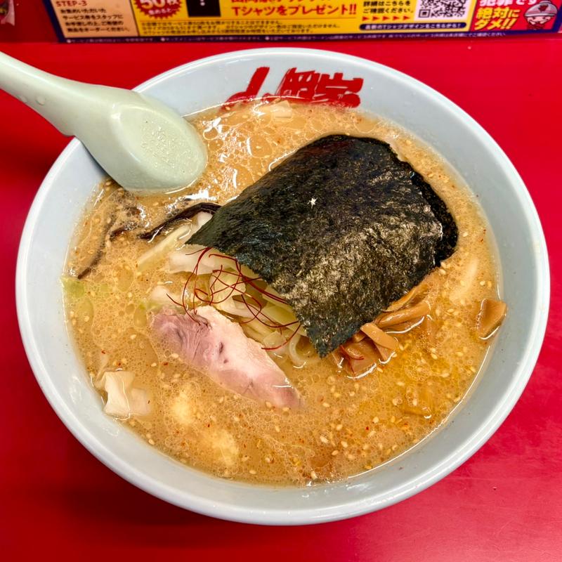 濃厚白みそとんこつラーメン(ラーメン山岡家 南2条店)