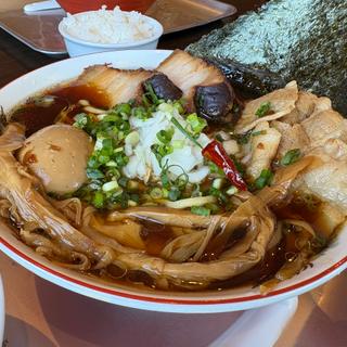 ビードロラーメン(びーどろ食堂)