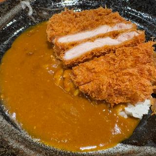 かつカレー(黄金色の豚　上里サービスエリア)