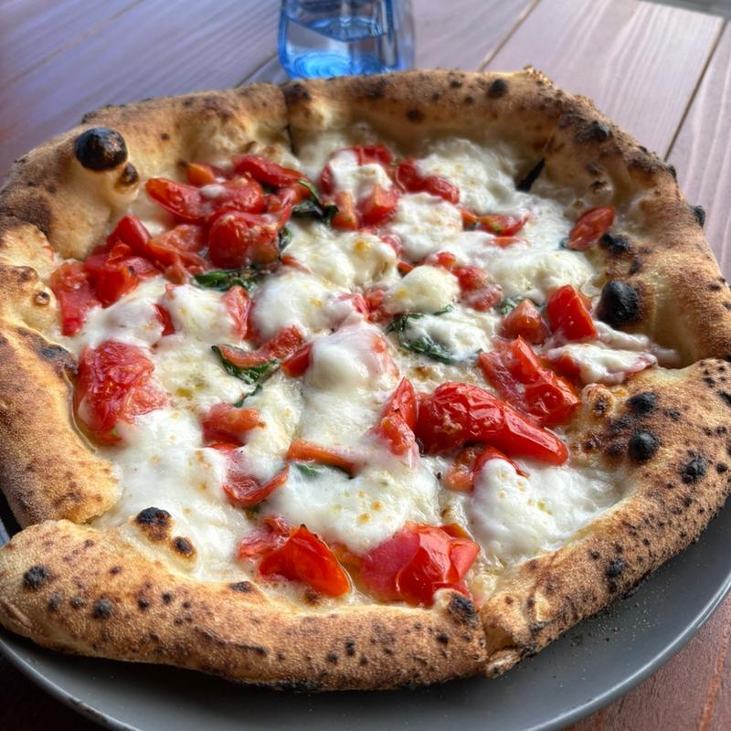 世界ナポリピッツァ選手権 第一位受賞マルゲリータS.T.G(フィリッポの幸せな食卓 felice di filippo)