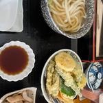 やさい天ぷらうどん(ひの木屋うどん)