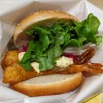 神の海老バーガー ガーリックシュリンプ(フレッシュネスバーガー川崎ルフロン店)