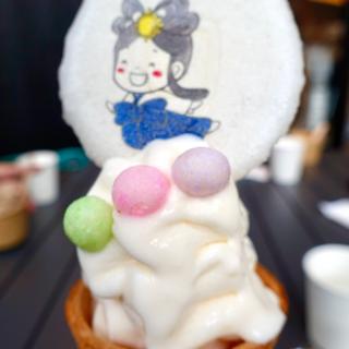 いちごシャーベット　アイスクリーム