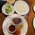 ステーキと帆立のクリームコロッケ(東レ社員クラブ)