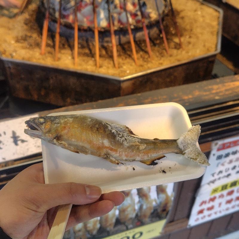 鮎の塩焼き(道の駅 白鷹ヤナ公園 あゆ茶屋)