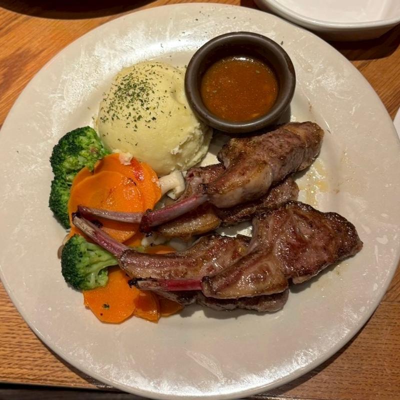 ラム・ラック Half(アウトバック ステーキハウス 梅田店（OUTBACK STEAKHOUSE）)