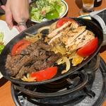 チキン＆ビーフファヒータ