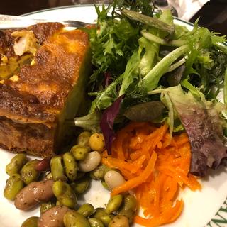 今日のキッシュ(AUX BACCHANALES KIOICHO（オーバカナル 紀尾井町）)