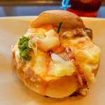 チーズグラタンのポットパン  海老・野菜・ベーコン(Delifrance 港南台店)