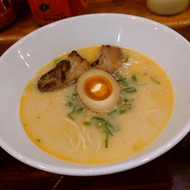 ラーメン(らいよはうす)