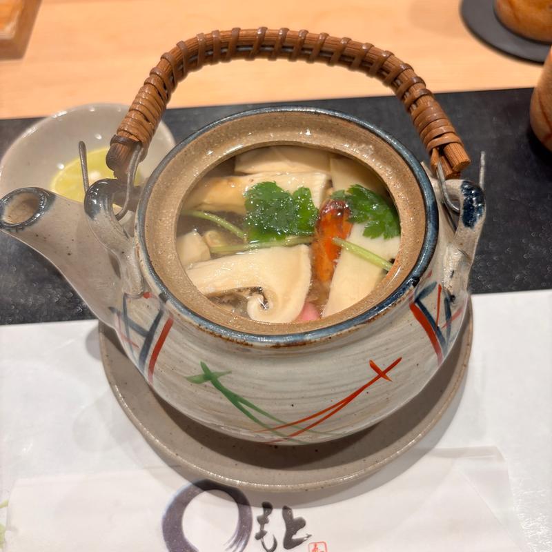 土瓶蒸し(寿司◯もと)