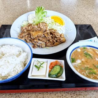 しょうが焼き定食 豚汁