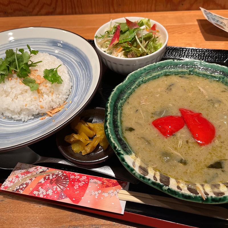 タイ風チキンカレー(ばんけっと Nishiki. （バンケット ニシキ）)