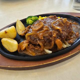 ハンバーグ定食
