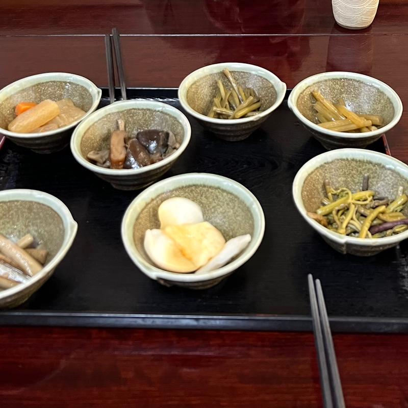 サービス小鉢(お休処 やすらぎ)