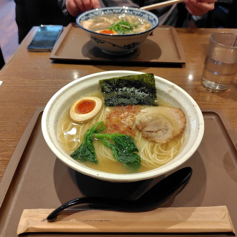 (中華そば おっさん食堂)