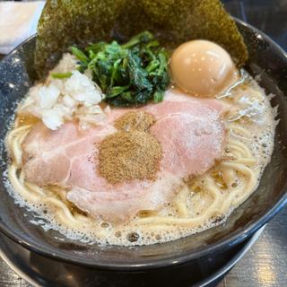 (熊本 家系ラーメン 十五家)