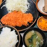 ロースかつ定食（ご飯少なめ）(とんかつ こころ)