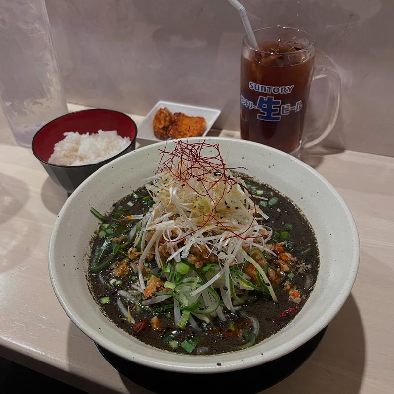 濃厚黒胡麻担々麺(齋藤商店)