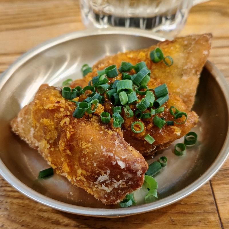 サバ竜田揚げ(太陽ホエール 野毛本店)