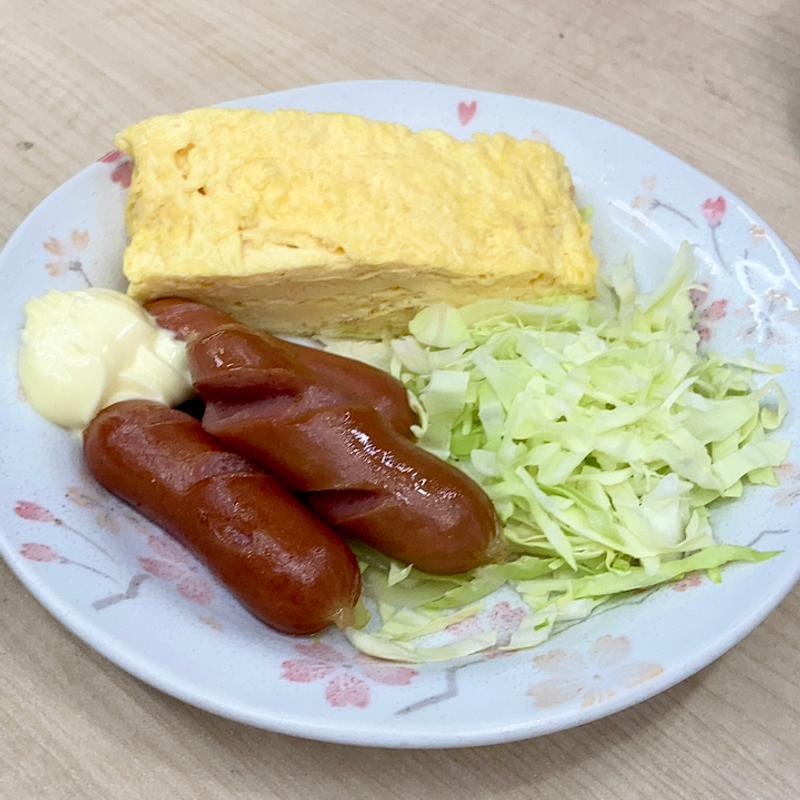 ウインナー玉子(お食事処 吉野屋)