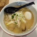 魚介とんこつラーメン　トッピング玉子