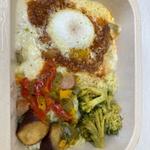 あえて、とろっと卵のミートソースドリア、蓮根のターメリックライス(株式会社アサヒウェルネスフーズ)